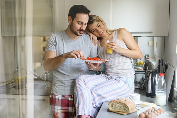 Чем чаще мужчина пропускает завтрак, тем меньше у него сил на женщин