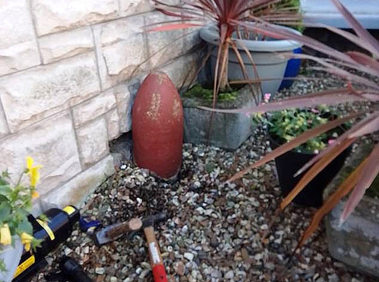 Жизнь на бочке с порохом. БОМБА В САДУ