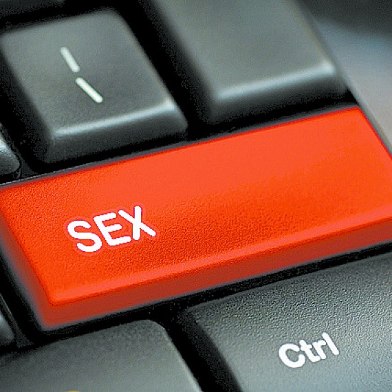 Гиподинамия не так уж и вредна. СИДИШЬ? ВЛЮБЛЯЙСЯ!